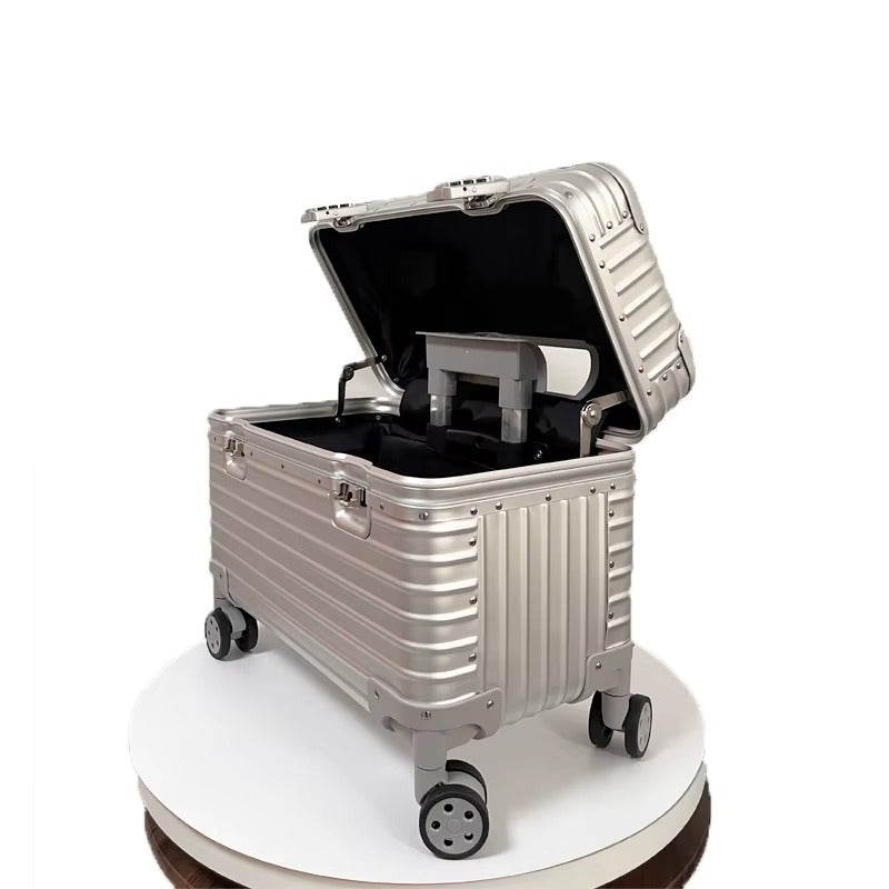 VANDER Voyager Case